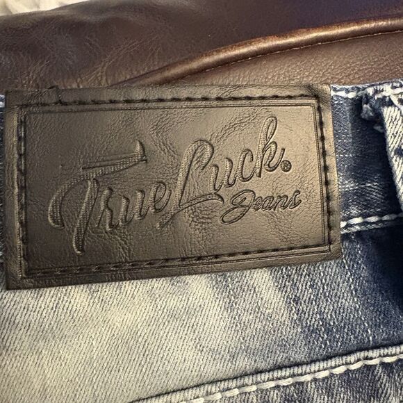 True Luck Classic Stretch Men Straight Jeans Size 38x32 - Picture 10 of 10